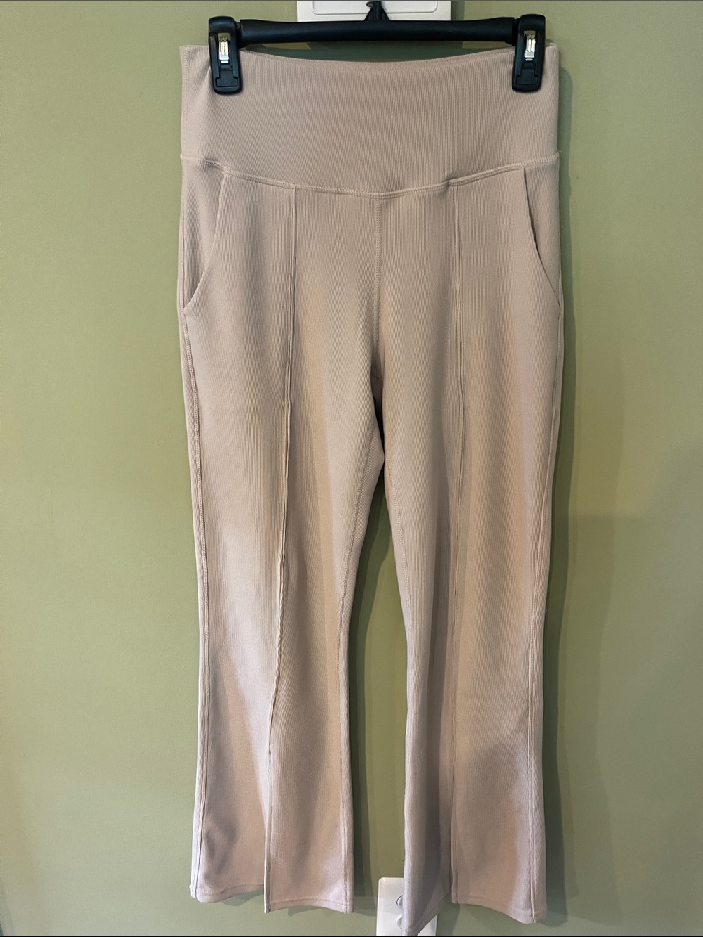 Move Theology Light Beige High-Rise Stretch Flare Pants with Leg Slits. Size M